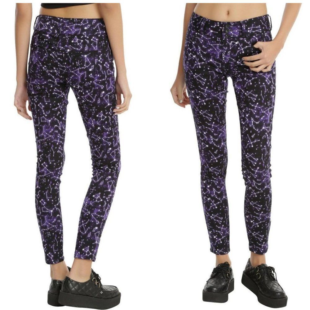 Hot Topic Blackheart Constellation Print Purple Super Skinny Jeans Size 9